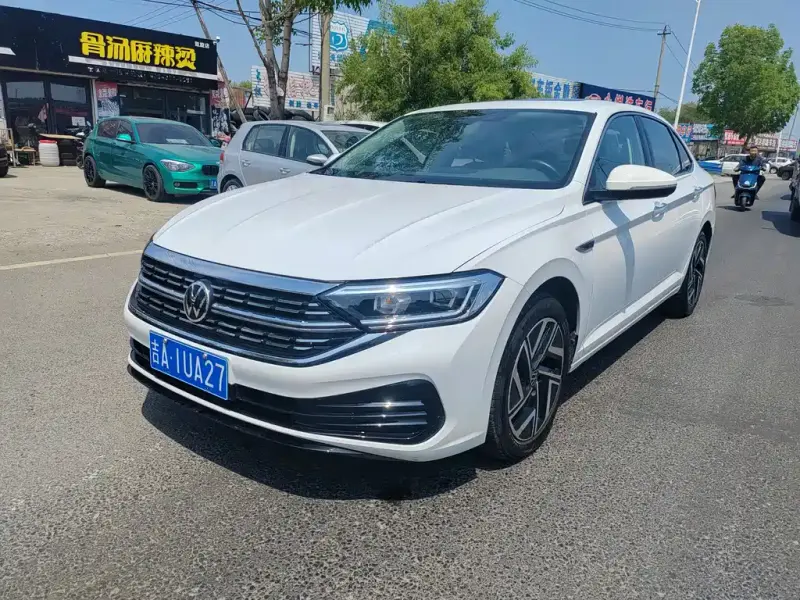 Volkswagen Sagitar, 2022