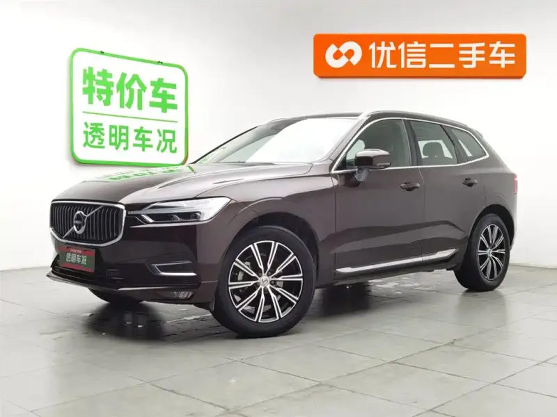 Volvo XC60, 2019 — фото 1