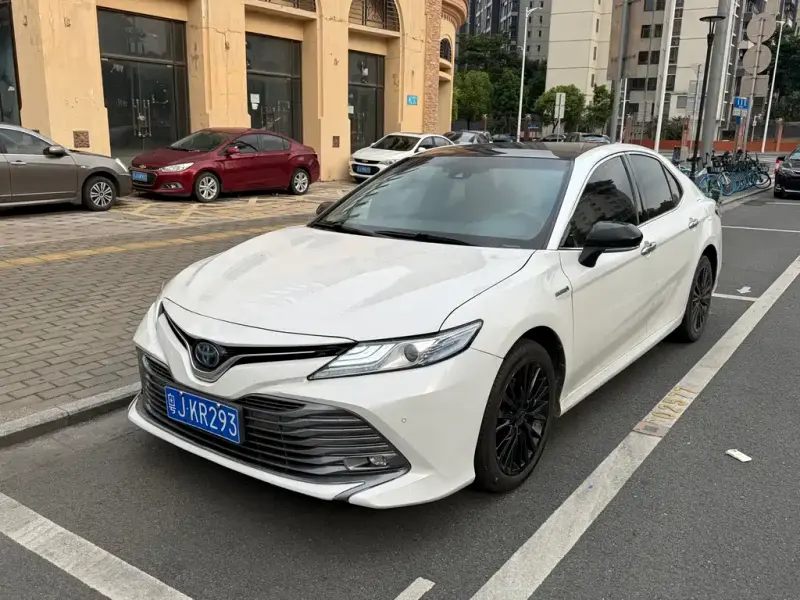 Toyota Camry, 2021