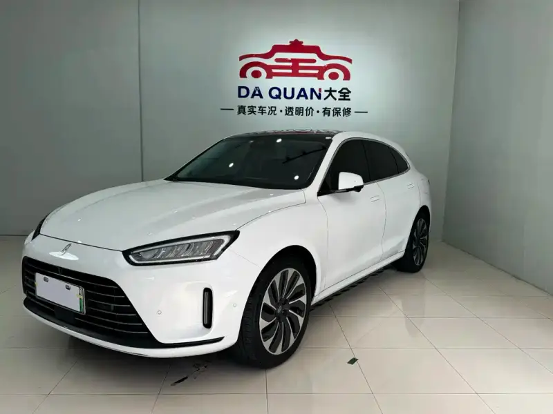 AITO M5, 2022