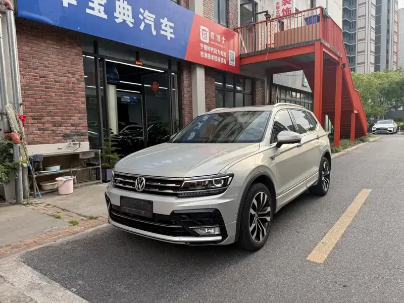 Volkswagen Tiguan L, 2019