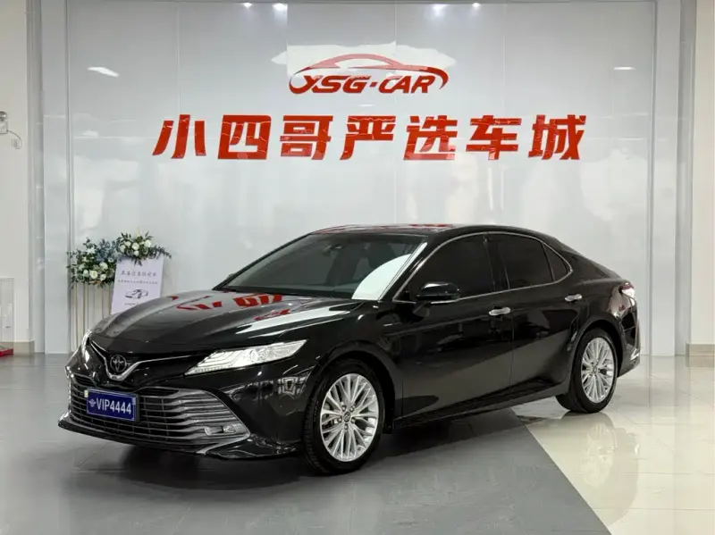 Toyota Camry, 2019
