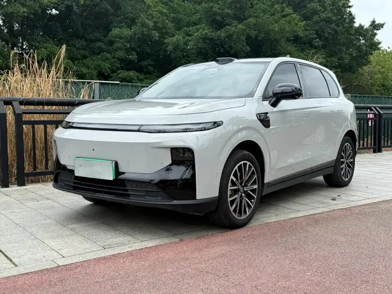 Leapmotor B10, 2025