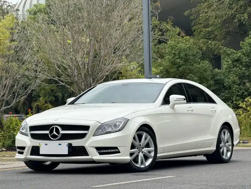 Mercedes-Benz CLS, 2015 — фото 1