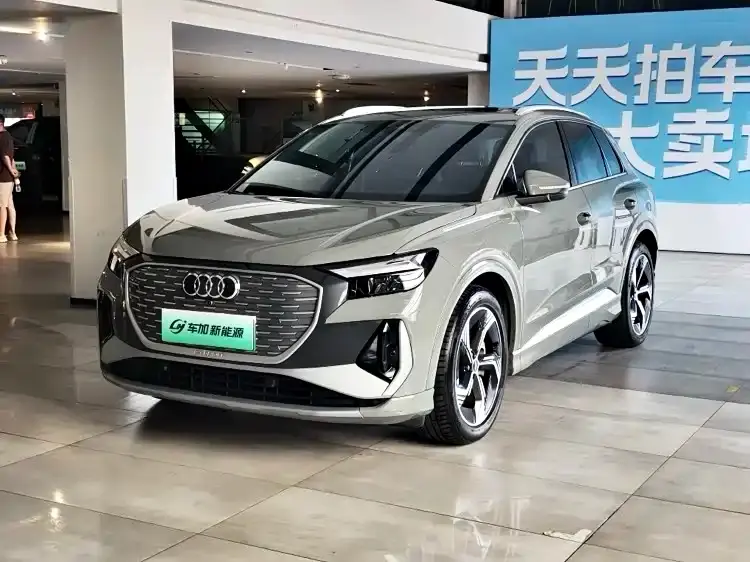 Audi Q4 e-tron, 2024