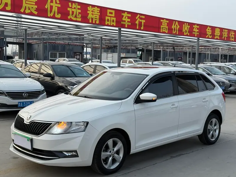 Skoda Rapid Spaceback, 2019