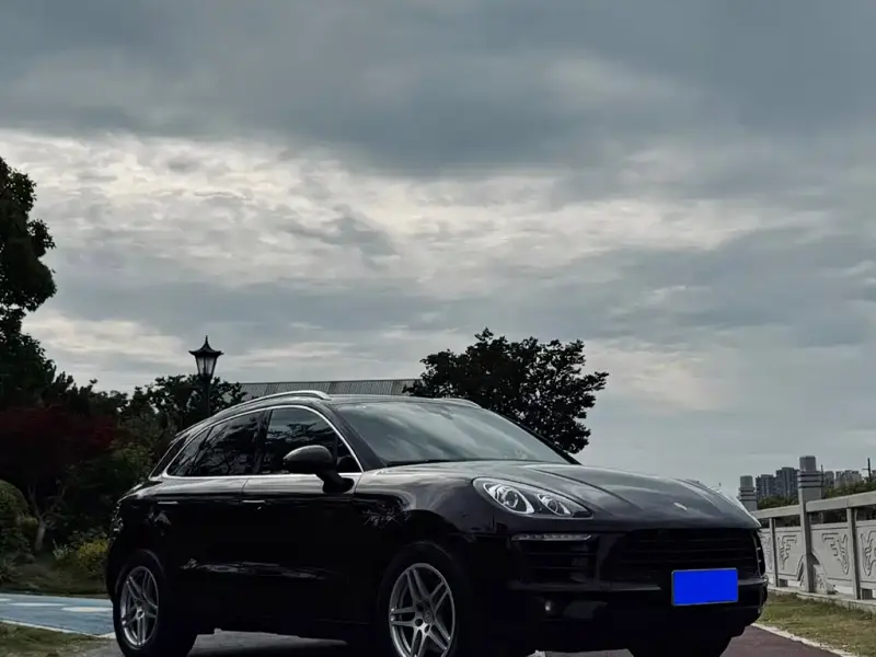 Porsche Macan, 2018