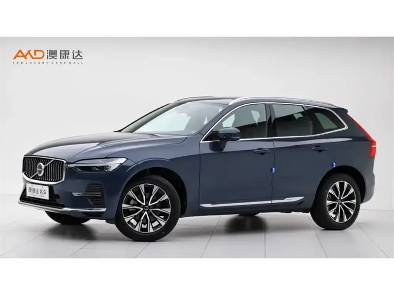 Volvo XC60, 2023 — фото 1