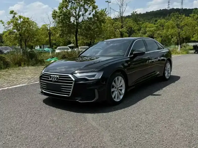 Audi A6L, 2021