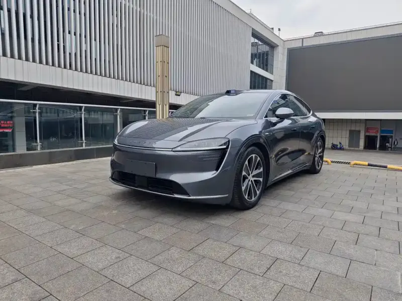 Luxeed Zhijie R7, 2024