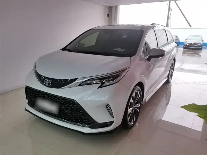 Toyota Granvia, 2024