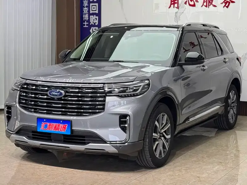Ford Explorer, 2023