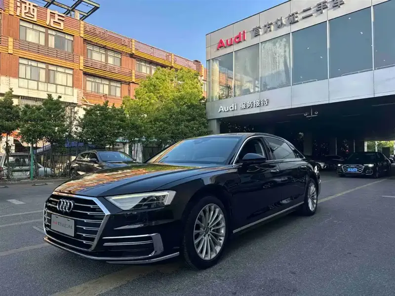 Audi A8, 2018