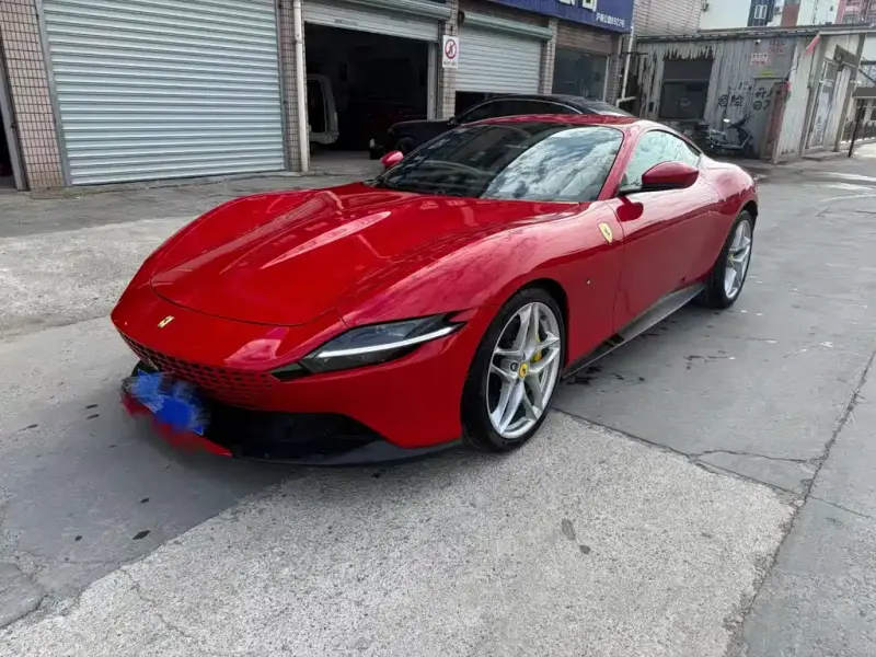 Ferrari Roma, 2021