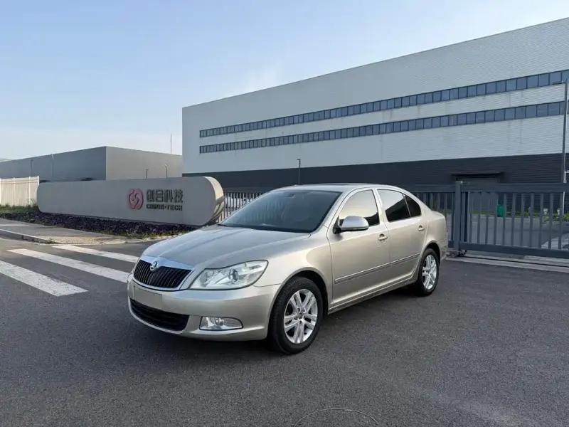 Skoda Octavia, 2013 — фото 1