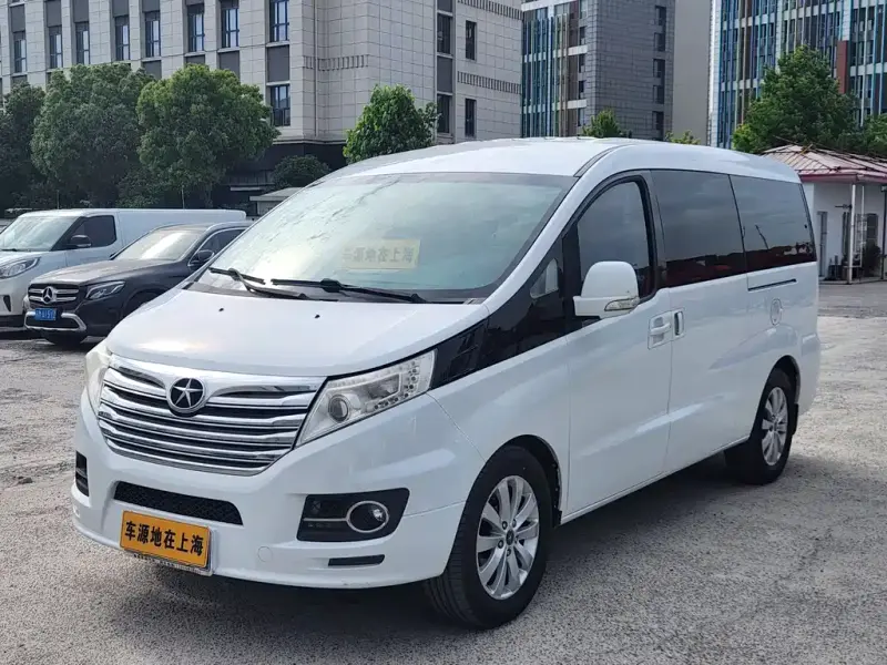 JAC Refine M5, 2015