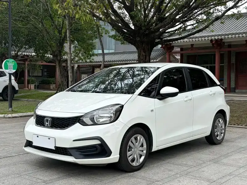 Honda Fit, 2022 — фото 1