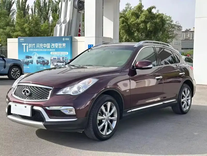 Infiniti QX50, 2016