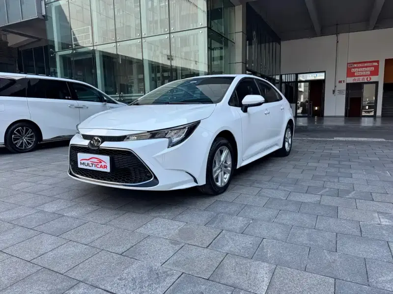 Toyota Levin, 2022 — фото 1