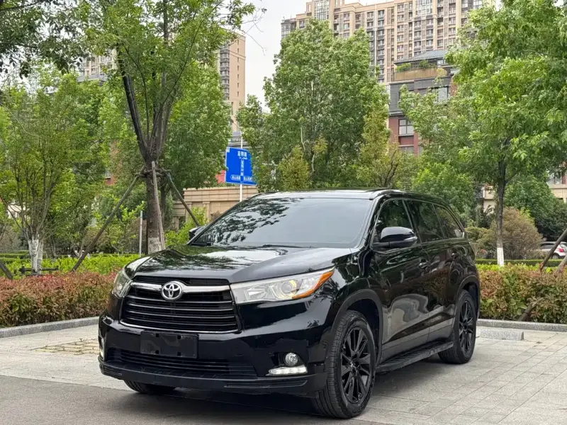 Toyota Highlander, 2017 — фото 1