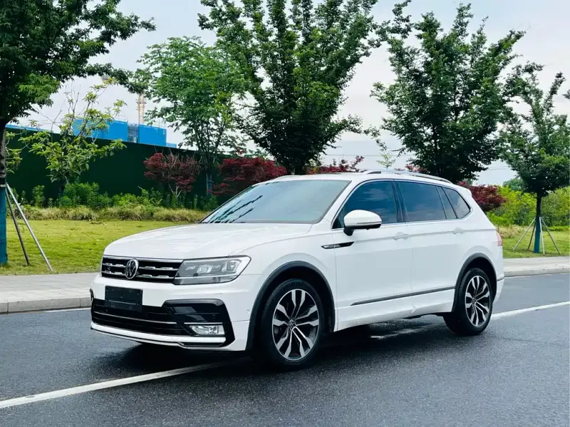 Volkswagen Tiguan L, 2021