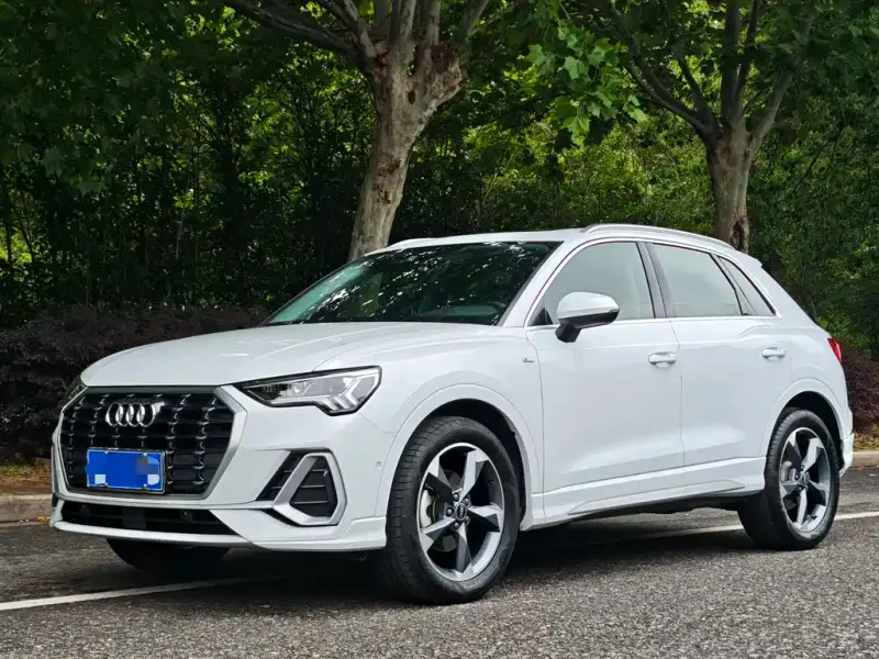 Audi Q3, 2021