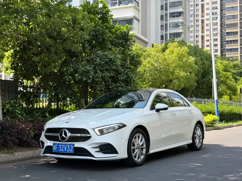 Mercedes-Benz A-Class, 2021 — фото 1