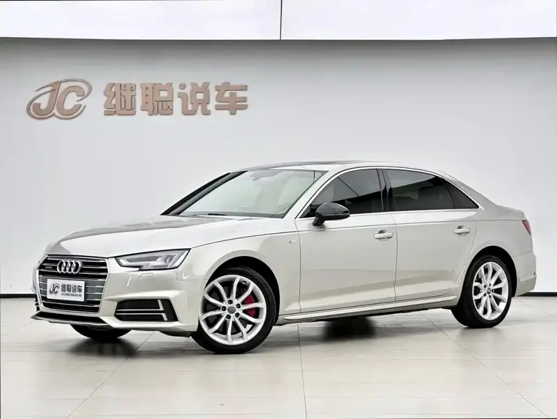 Audi A4L, 2018 — фото 1