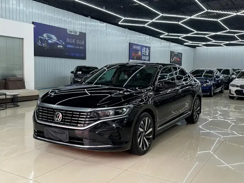 Volkswagen Passat, 2023