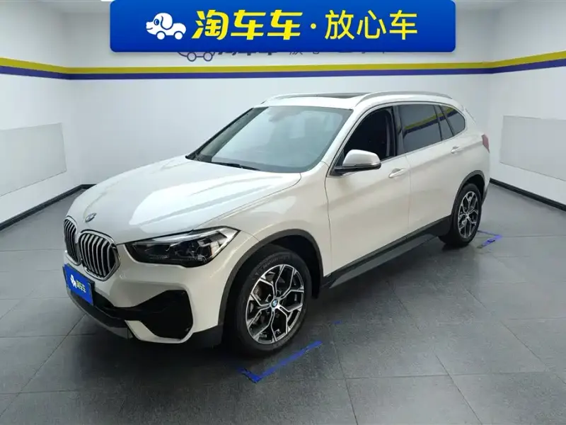 BMW X1, 2021 — фото 1