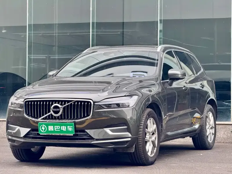Volvo XC60, 2021 — фото 1