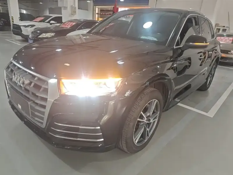 Audi Q5L, 2019