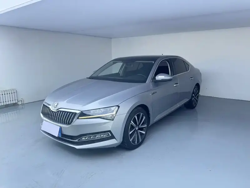 Skoda Superb, 2023