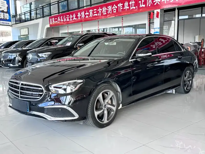 Mercedes-Benz E-Class, 2017 — фото 1