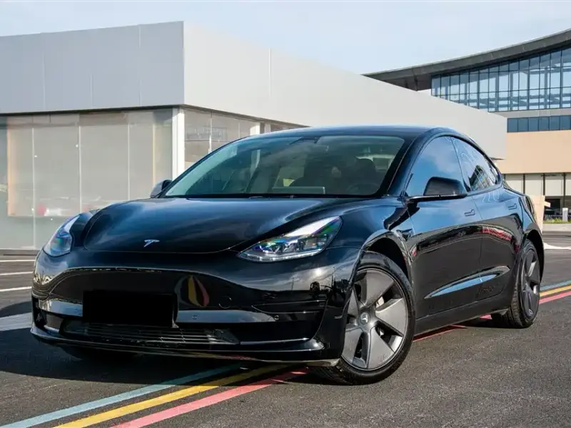 Tesla Model 3, 2023