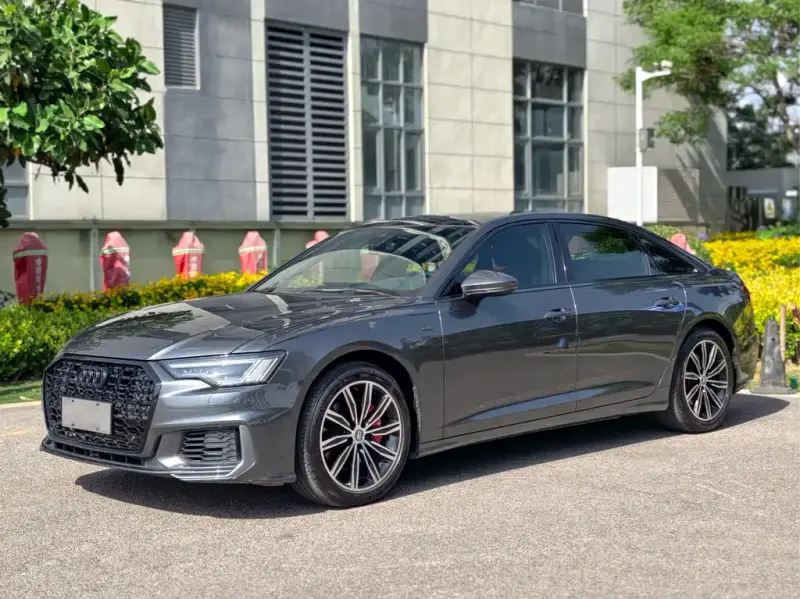 Audi A6L, 2021