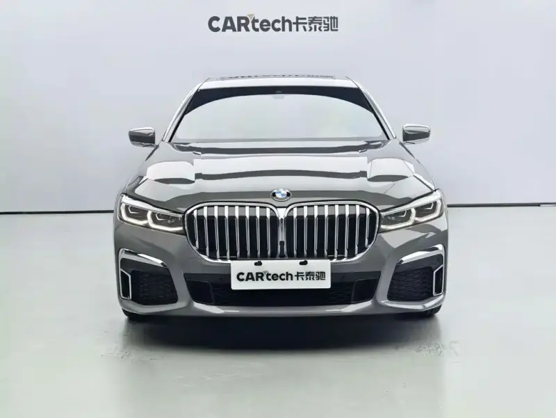 BMW 7 Series, 2022