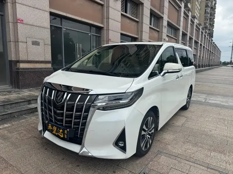 Toyota Alphard, 2018