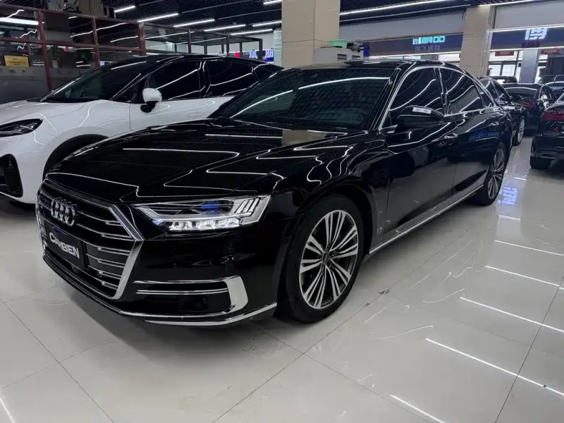 Audi A8, 2021