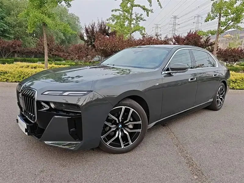BMW 7 Series, 2025