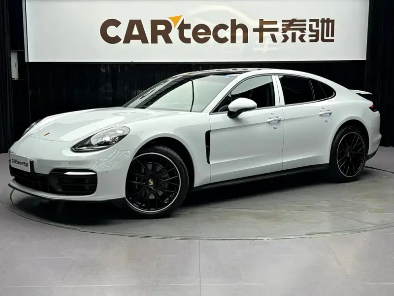 Porsche Panamera, 2021