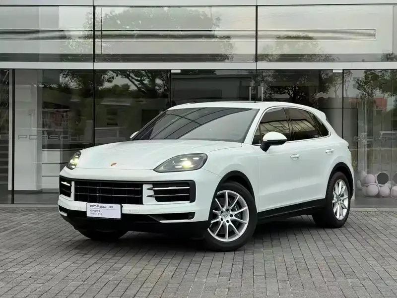 Porsche Cayenne, 2023