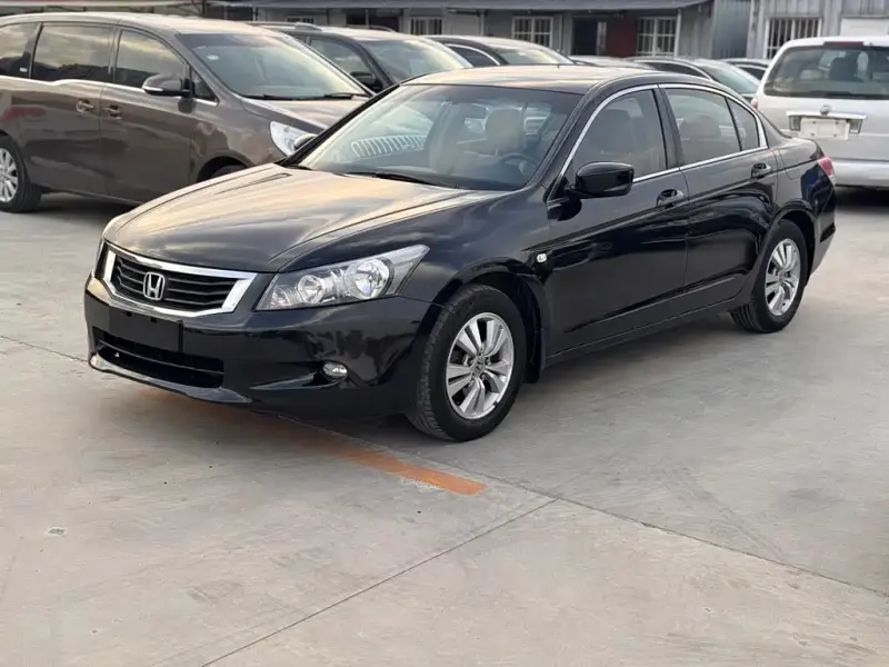 Honda Accord, 2010