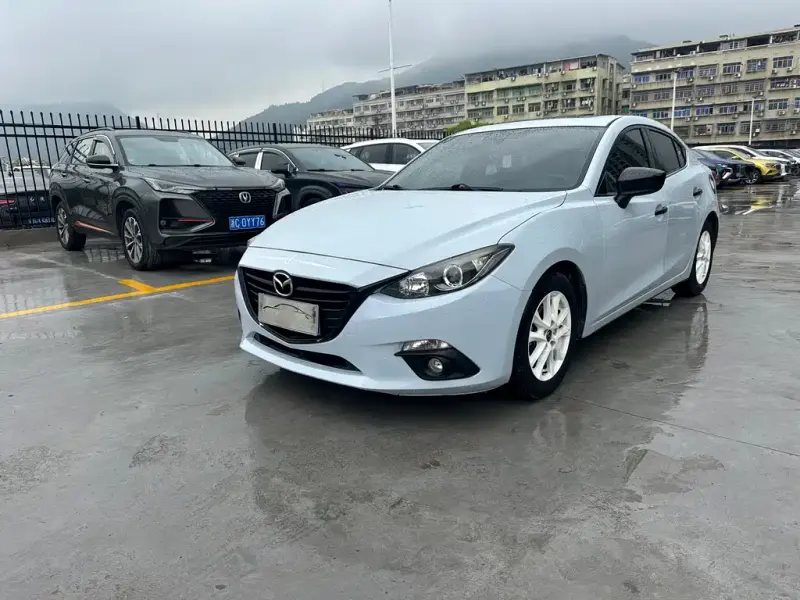 Mazda 3 Axela, 2016 — фото 1