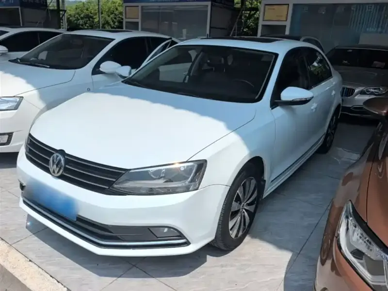 Volkswagen Sagitar, 2017
