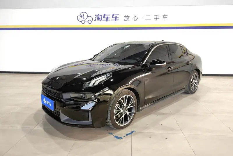 Lynk & Co 03 2.0TD DCT Dynamic Pro, 2022 — фото 1