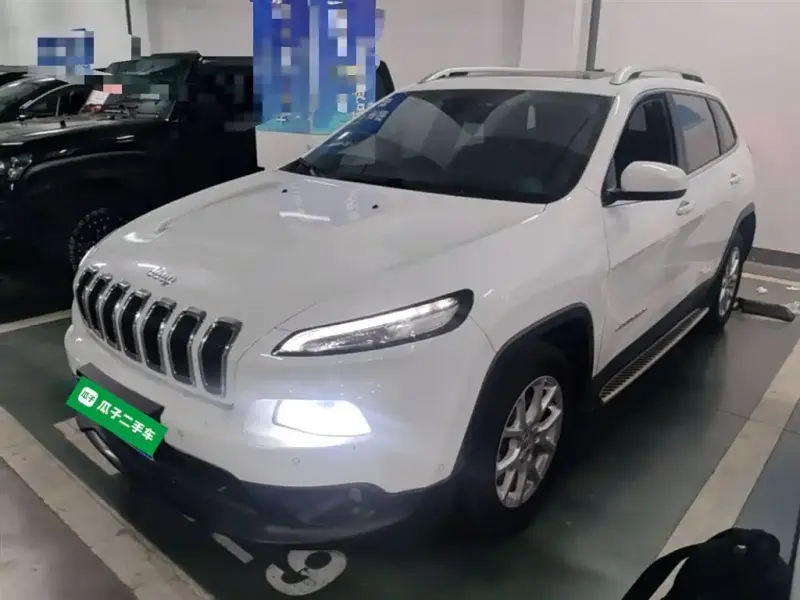 Jeep Cherokee, 2016