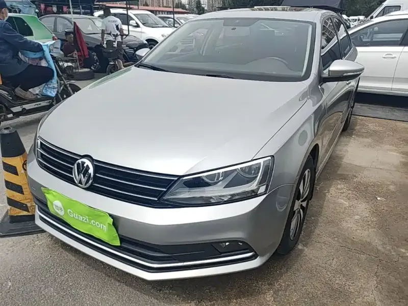 Volkswagen Sagitar, 2017