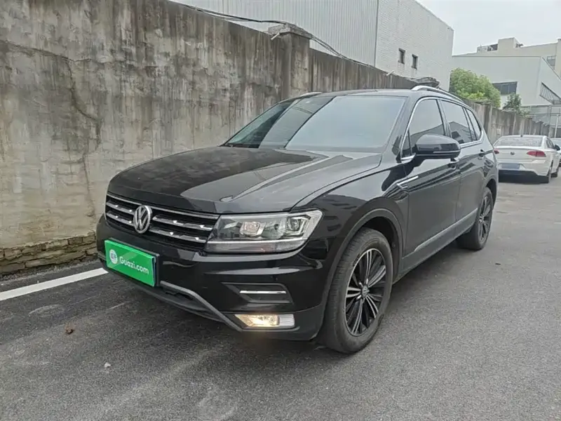 Volkswagen Tiguan L, 2020