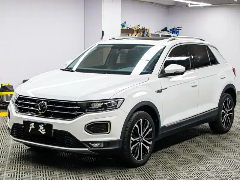 Volkswagen T-Roc, 2022